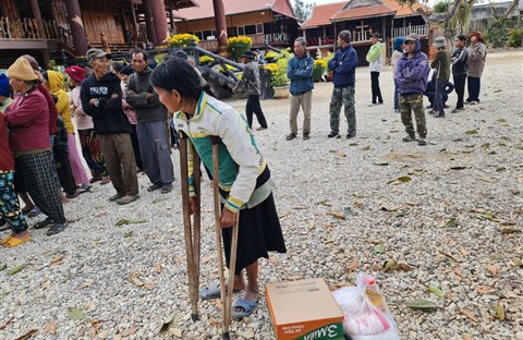 Nghĩa Sinh công tác từ thiện tại vùng Tây nguyên Pleiku hôm Mồng 6 Tết