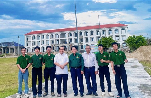 Hành Trình Trao Tặng 200 Bộ Bàn Ghế Cho Nhà Trường Giáo Lý Giáo Xứ Cự Tân