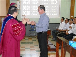 Khóa Thường huấn 70 Linh mục Giáo phận Kontum tháng 6-2016 do Huynh Trưởng Nghĩa Sinh đảm trách.