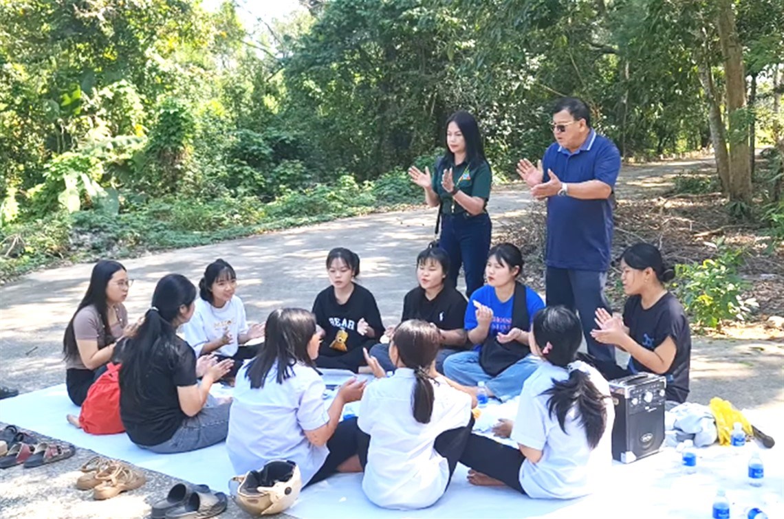 Nghĩa Sinh: Kính chúc quý Phương Đoàn, Đoàn Thiện Nguyện Nghĩa Sinh và Khóa Hướng dẫn Sinh hoạt Thanh niên một Năm Mới bình an và phước hạnh - 2