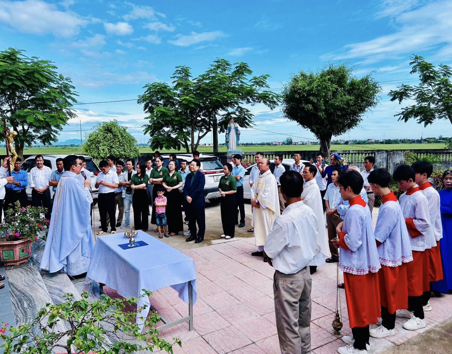 Thánh Lễ Tạ Ơn & Làm Phép Chuông Mới Thánh Đường Giáo Họ Thánh Antôn - 2