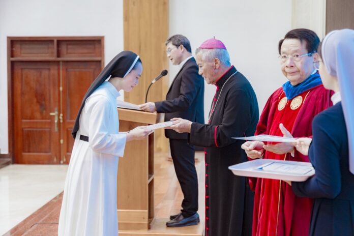 Học viện liên dòng Thánh Giáo hoàng Gioan XXIII GP.Vinh: Khóa học “Kỹ năng lãnh đạo phục vụ” - 9